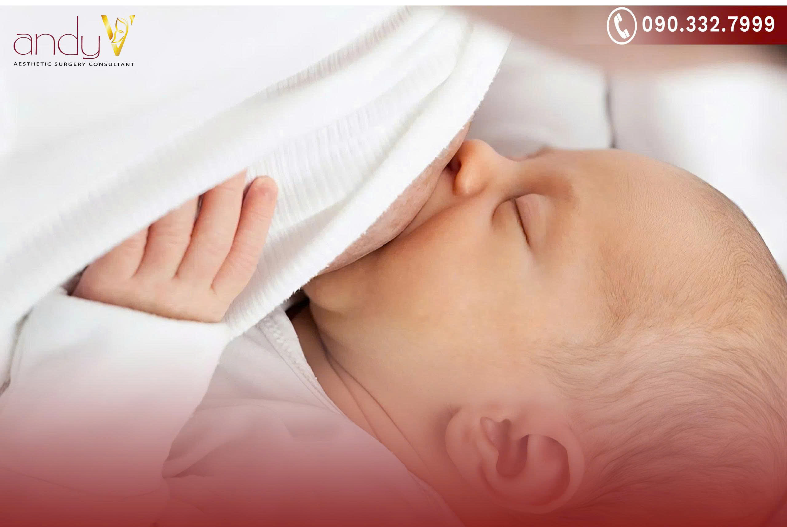 Bé ngậm ti sai cách khiến đầu ti bị ma sát, gây tổn thương và nứt